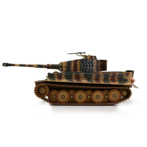 Tiger I Späte Ausführung mit IR-Schussfunktion, Metallketten, -Getriebe und -Unterwanne